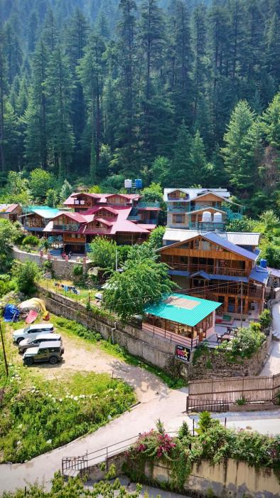 royal star kasol