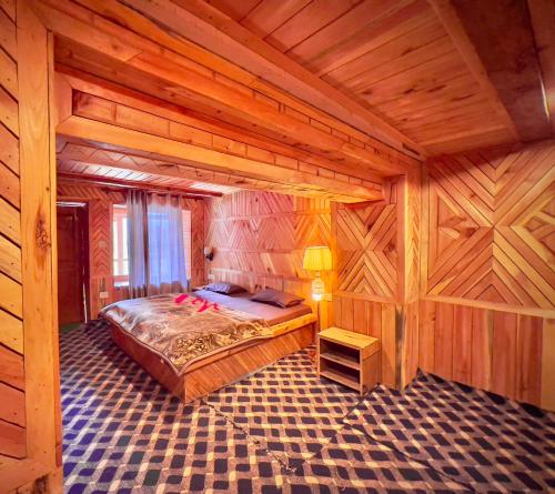 royal star kasol