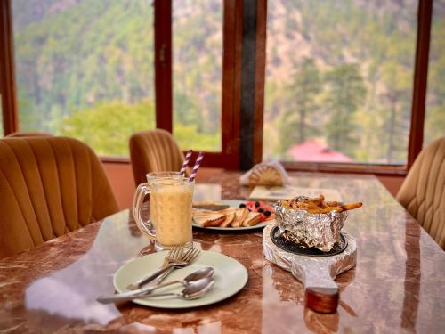 royal star kasol