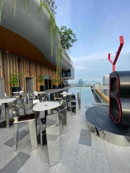 ceylonz suites klcc by one 39 kl