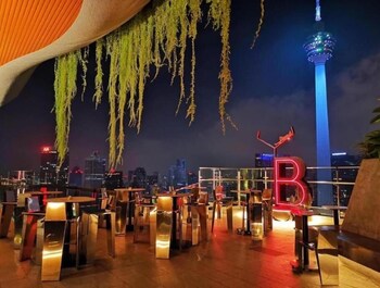 ceylonz suites klcc by one 39 kl