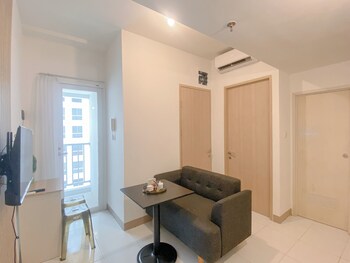 restful and good deal 2br at tokyo riverside pik 2 apartment