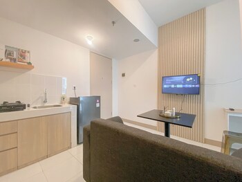 restful and good deal 2br at tokyo riverside pik 2 apartment