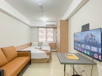affordable and homey studio room at meikarta apartment