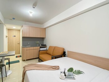 affordable and homey studio room at meikarta apartment