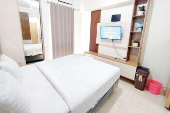 tranquil studio room at bale hinggil apartment