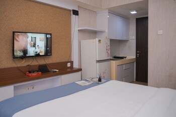 pleasureable studio room at serpong greenview apartment