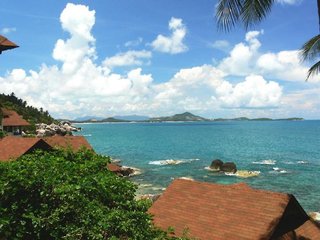 coral cliff beach resort samui