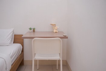modern and homey studio apartment tree park city bsd