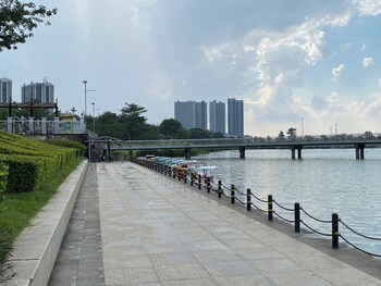 homey and modern 2br at meikarta apartment