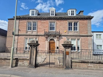 bank house