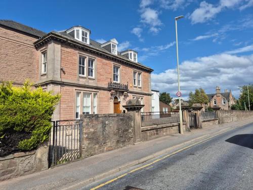 bank house