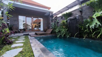 ku villa ubud