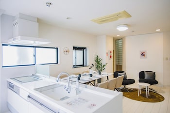 R Residence Tanimachi,,3 star