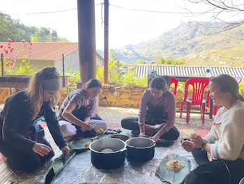 bees homestay sapa and trekking