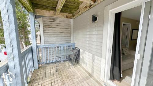 blue mtn 1 bedroom with mountain view