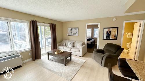 blue mtn 1 bedroom with mountain view