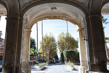 royal rooms