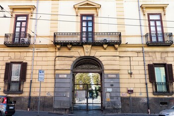 royal rooms