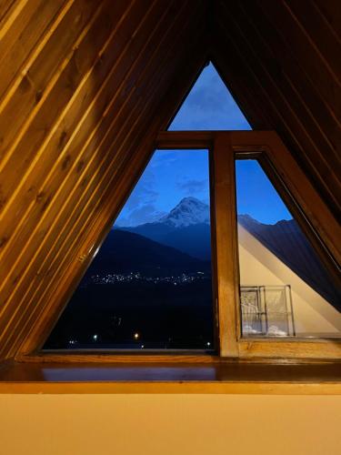 graf kazbegi