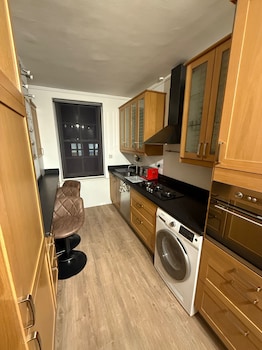 covent garden 1 bed apt sleeps 4 7 min to station