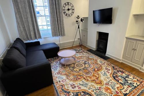 covent garden 1 bed apt sleeps 4 7 min to station