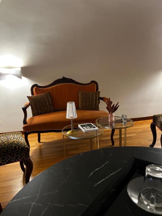 calefati gallery luxury apartment