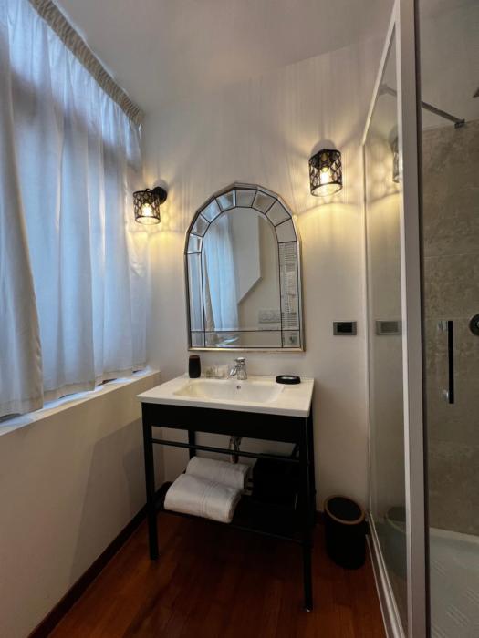 calefati gallery luxury apartment