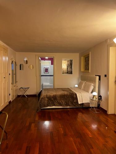 calefati gallery luxury apartment