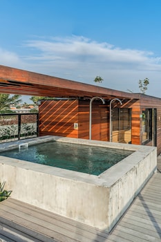 body factory lifestyle residence canggu