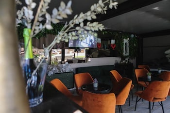 Barneys Club B&B,,3 star