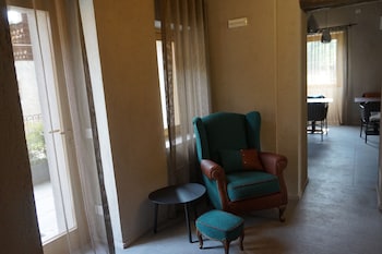 decanter house