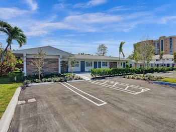 pelican by stay hospitality