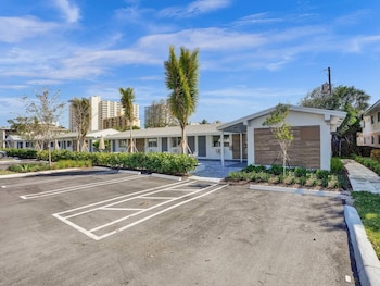 pelican by stay hospitality