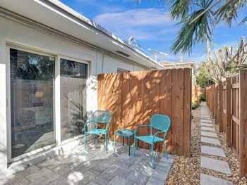 pelican by stay hospitality