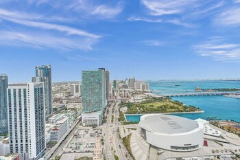 stay hospitality downtown miami