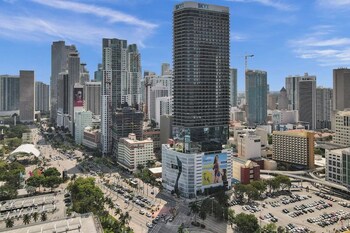 stay hospitality downtown miami