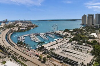 stay hospitality downtown miami