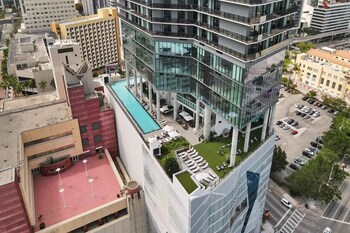 stay hospitality downtown miami