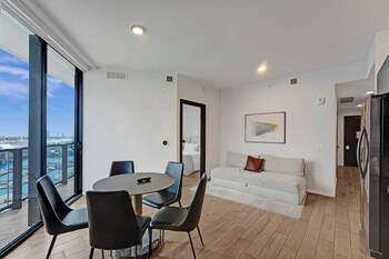 stay hospitality downtown miami