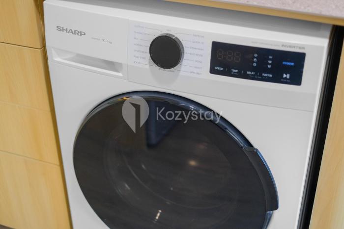 tavari by kozystay bandung