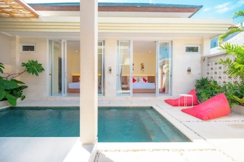Villa Kamandari,,3 star