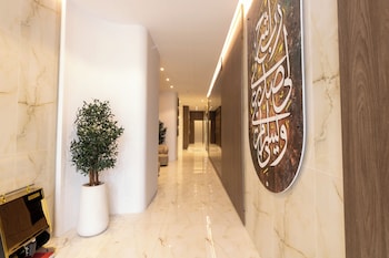 Luxury Suites Hotel,,1 star