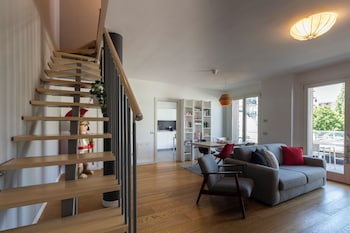 notami rolandi duplex with terrace