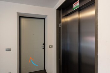 notami rolandi duplex with terrace