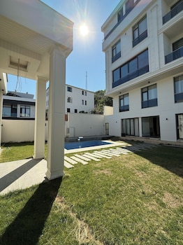 bakku house