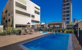 Mcb - Apartments With Pool Near The Beach,,2 star