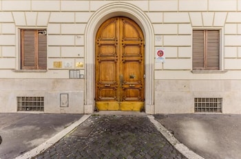 Domina Livia Vaticano Roma,,0 star