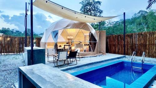 The Nyaman Place,,3 star