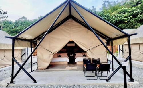 The Nyaman Place,,3 star